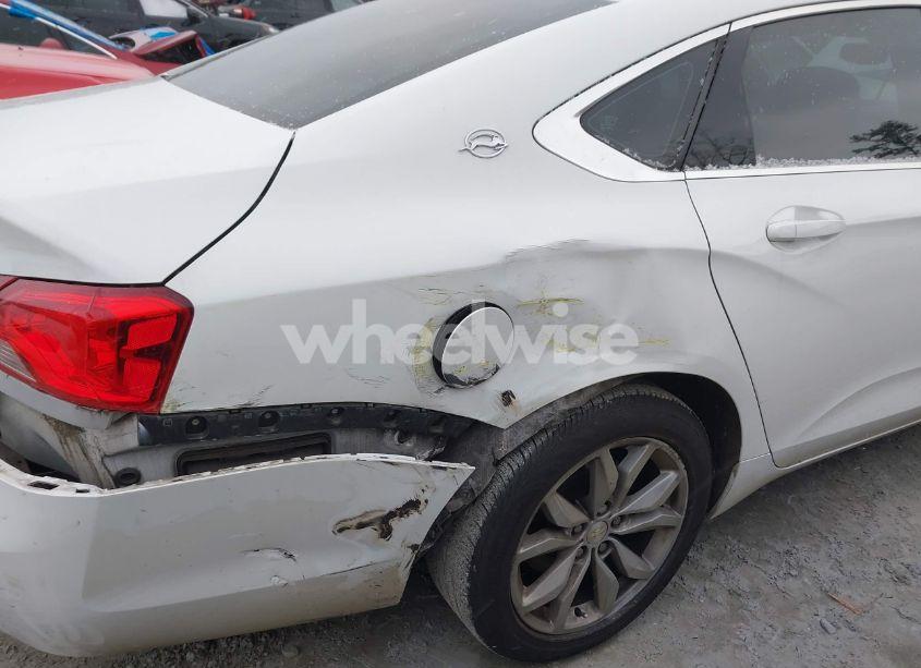 Photo 6 of 2016 Chevrolet Impala 1LT (VIN 2G1105SA5G9188448)