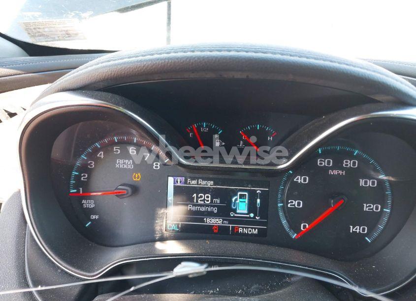 Photo 7 of 2017 Chevrolet Impala 1LT (VIN 2G1105SA5H9151904)