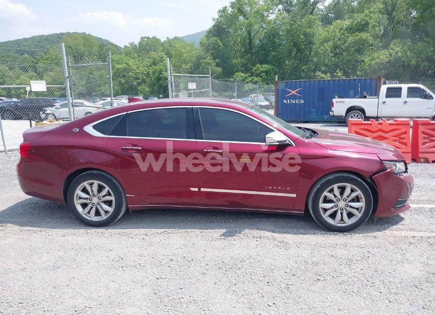 Photo 13 of 2017 Chevrolet Impala 1LT (VIN 2G1105SA5H9191870)
