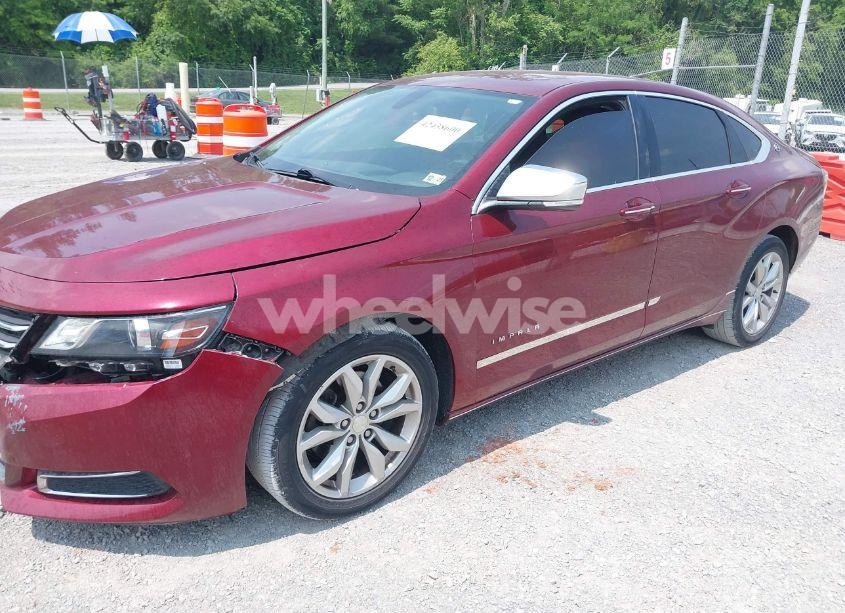 Photo 2 of 2017 Chevrolet Impala 1LT (VIN 2G1105SA5H9191870)
