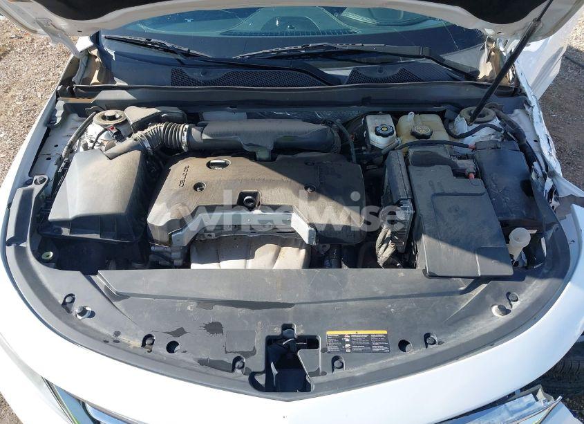 Photo 10 of 2018 Chevrolet Impala 1LT (VIN 2G1105SA5J9153822)