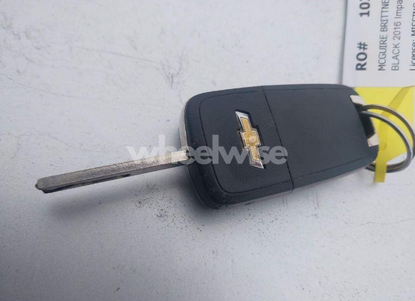 Photo 11 of 2016 Chevrolet Impala 1LT (VIN 2G1105SA6G9155331)