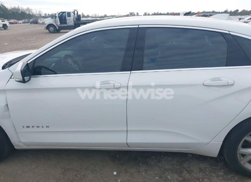 Photo 15 of 2016 Chevrolet Impala 1LT (VIN 2G1105SA6G9177295)