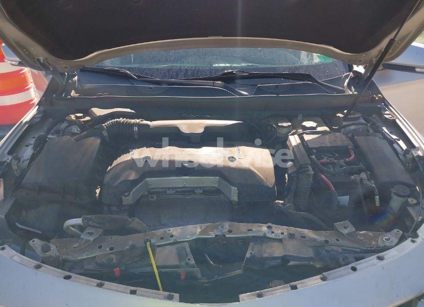 Photo 10 of 2016 Chevrolet Impala 1LT (VIN 2G1105SA6G9182884)