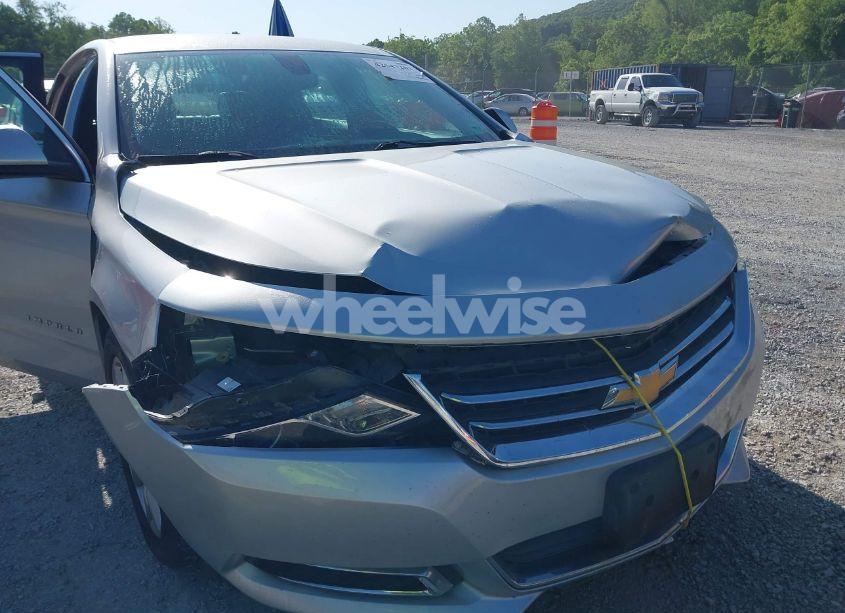 Photo 6 of 2016 Chevrolet Impala 1LT (VIN 2G1105SA6G9182884)