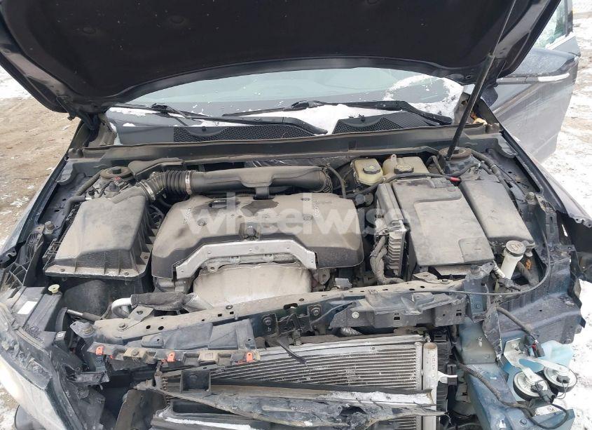 Photo 10 of 2017 Chevrolet Impala 1LT (VIN 2G1105SA6H9110228)