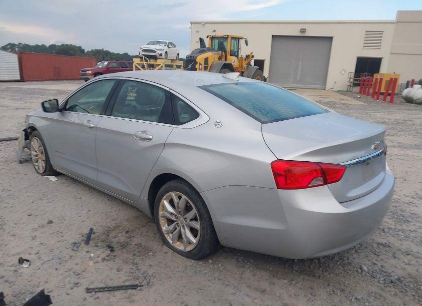 Photo 3 of 2017 Chevrolet Impala 1LT (VIN 2G1105SA6H9138384)