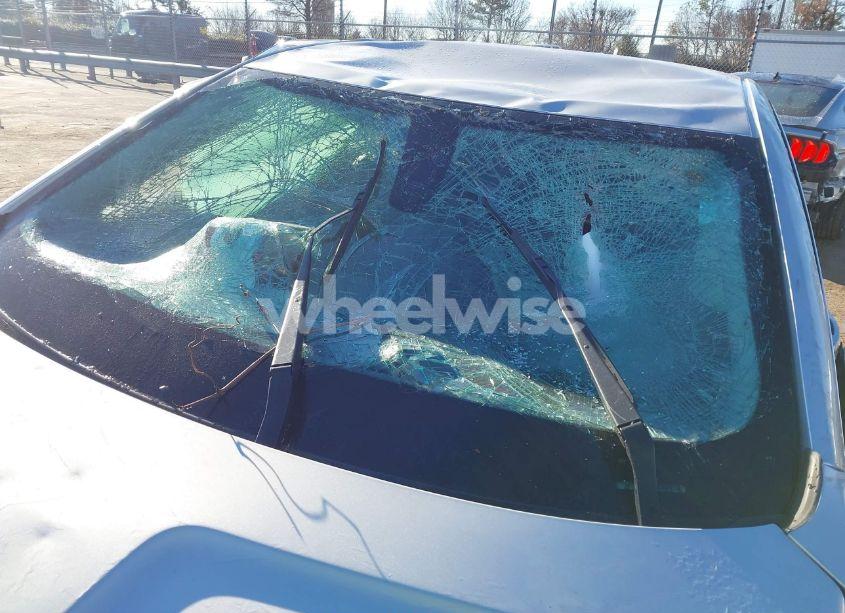 Photo 12 of 2017 Chevrolet Impala 1LT (VIN 2G1105SA6H9168632)