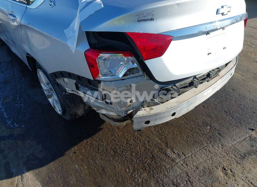 Photo 14 of 2017 Chevrolet Impala 1LT (VIN 2G1105SA6H9168632)