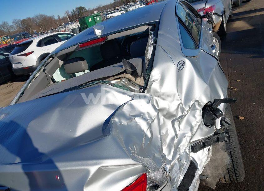 Photo 15 of 2017 Chevrolet Impala 1LT (VIN 2G1105SA6H9168632)