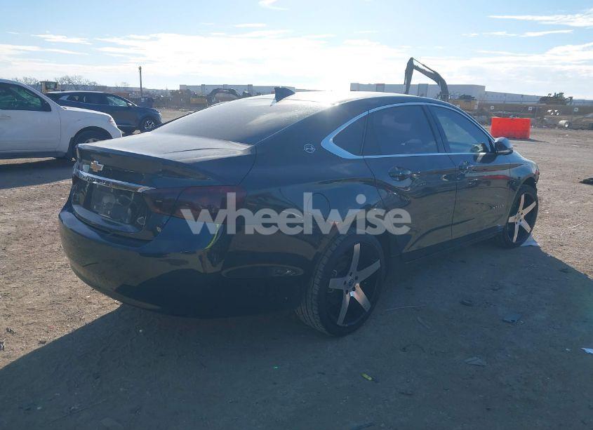 Photo 4 of 2018 Chevrolet Impala 1LT (VIN 2G1105SA6J9124488)