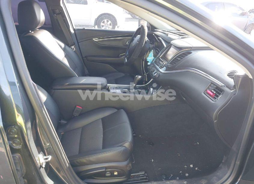 Photo 5 of 2018 Chevrolet Impala 1LT (VIN 2G1105SA6J9124488)