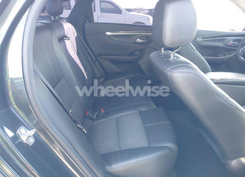 Photo 8 of 2018 Chevrolet Impala 1LT (VIN 2G1105SA6J9124488)