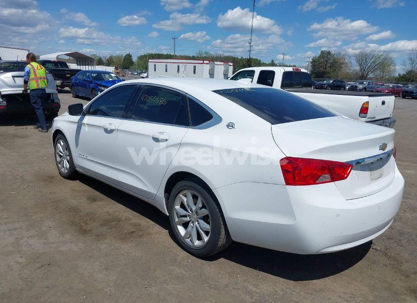 Photo 3 of 2016 Chevrolet Impala 1LT (VIN 2G1105SA7G9162014)