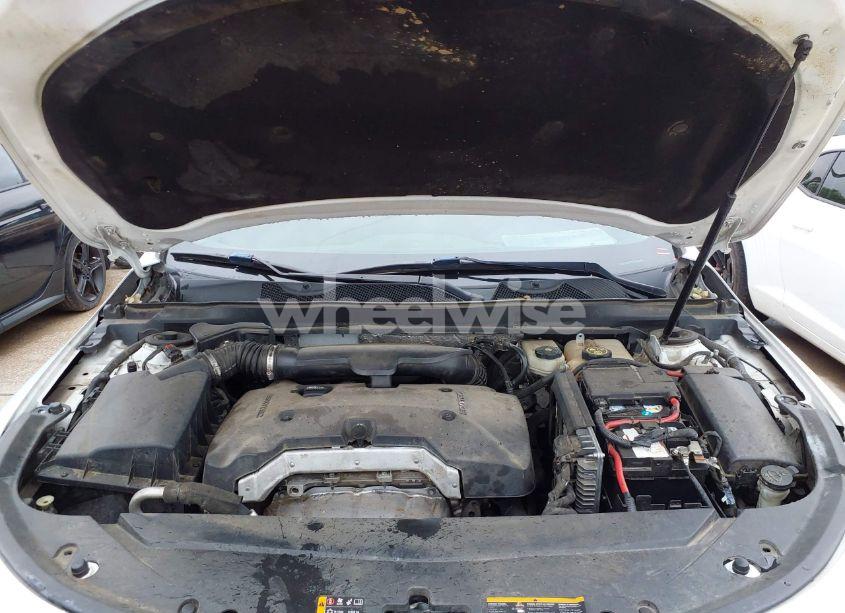 Photo 10 of 2016 Chevrolet Impala 1LT (VIN 2G1105SA8G9208224)