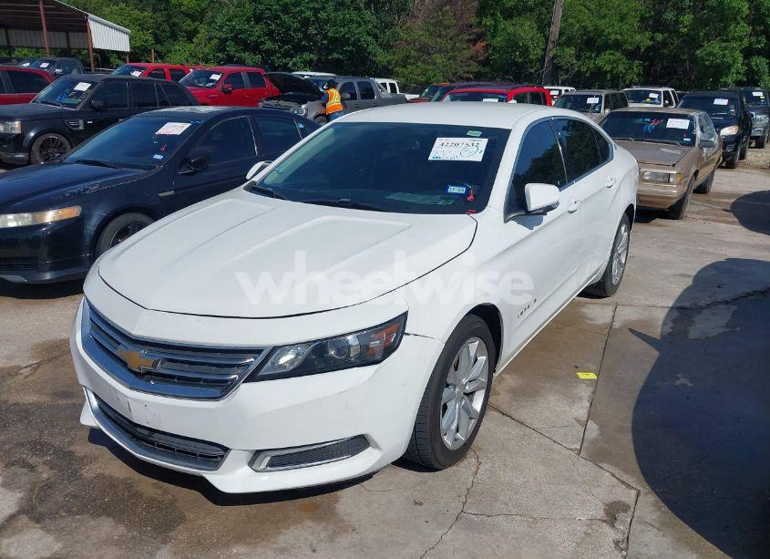Photo 2 of 2016 Chevrolet Impala 1LT (VIN 2G1105SA8G9208224)