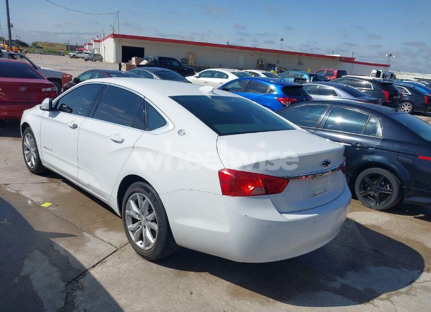 Photo 3 of 2016 Chevrolet Impala 1LT (VIN 2G1105SA8G9208224)