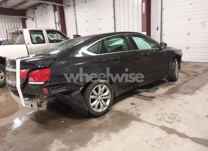 Photo 4 of 2017 Chevrolet Impala 1LT (VIN 2G1105SA8H9104043)