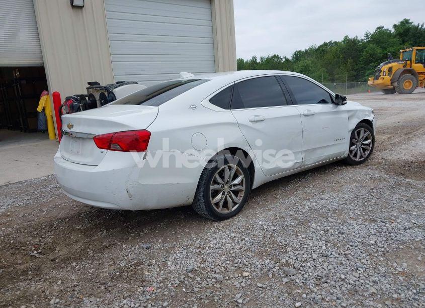 Photo 4 of 2017 Chevrolet Impala 1LT (VIN 2G1105SA8H9139407)