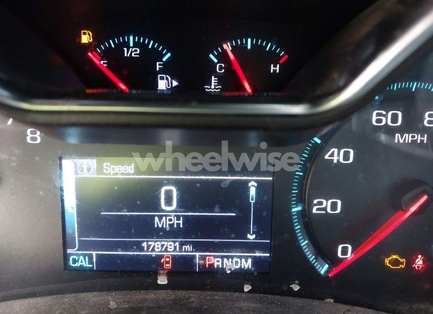 Photo 7 of 2017 Chevrolet Impala 1LT (VIN 2G1105SA8H9139407)