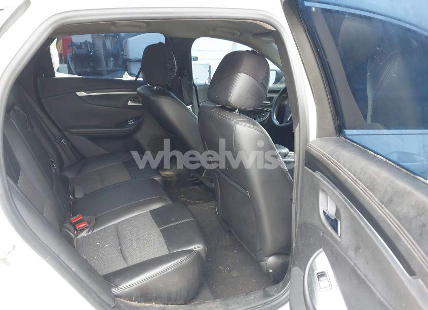 Photo 8 of 2017 Chevrolet Impala 1LT (VIN 2G1105SA8H9139407)