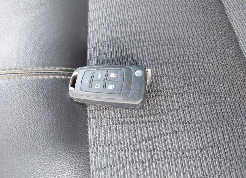 Photo 11 of 2017 Chevrolet Impala 1LT (VIN 2G1105SA8H9140024)