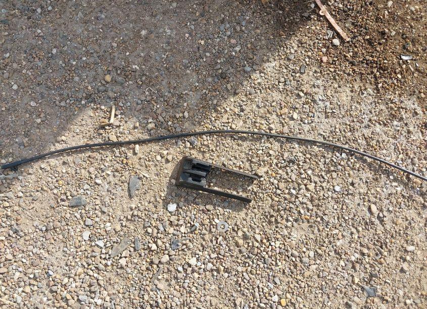 Photo 12 of 2017 Chevrolet Impala 1LT (VIN 2G1105SA8H9140024)