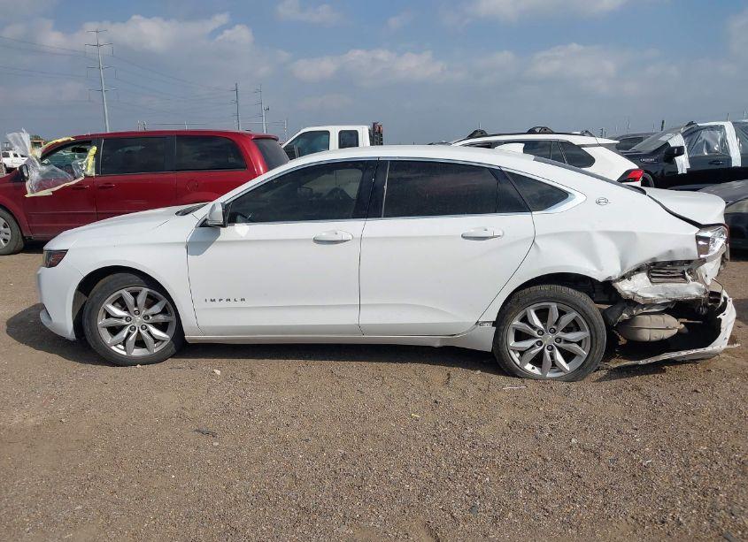 Photo 15 of 2017 Chevrolet Impala 1LT (VIN 2G1105SA8H9140024)