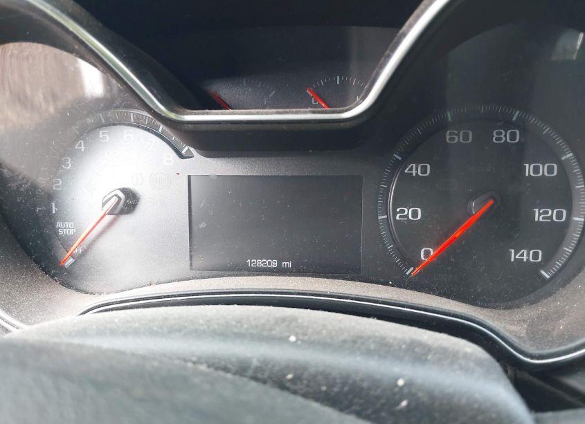 Photo 7 of 2017 Chevrolet Impala 1LT (VIN 2G1105SA8H9140024)