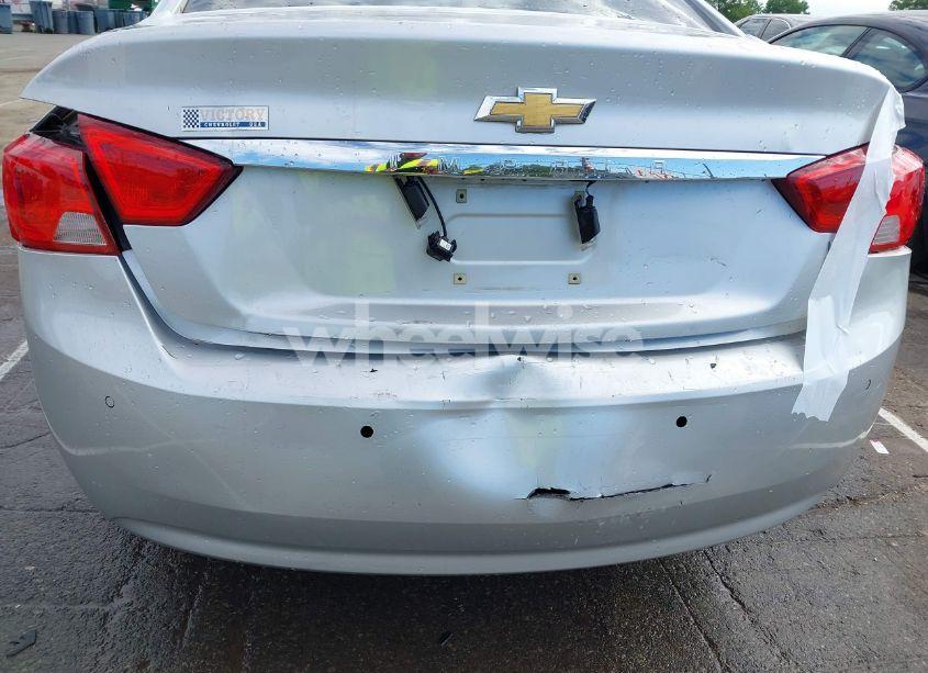 Photo 6 of 2016 Chevrolet Impala 1LT (VIN 2G1105SA9G9188002)