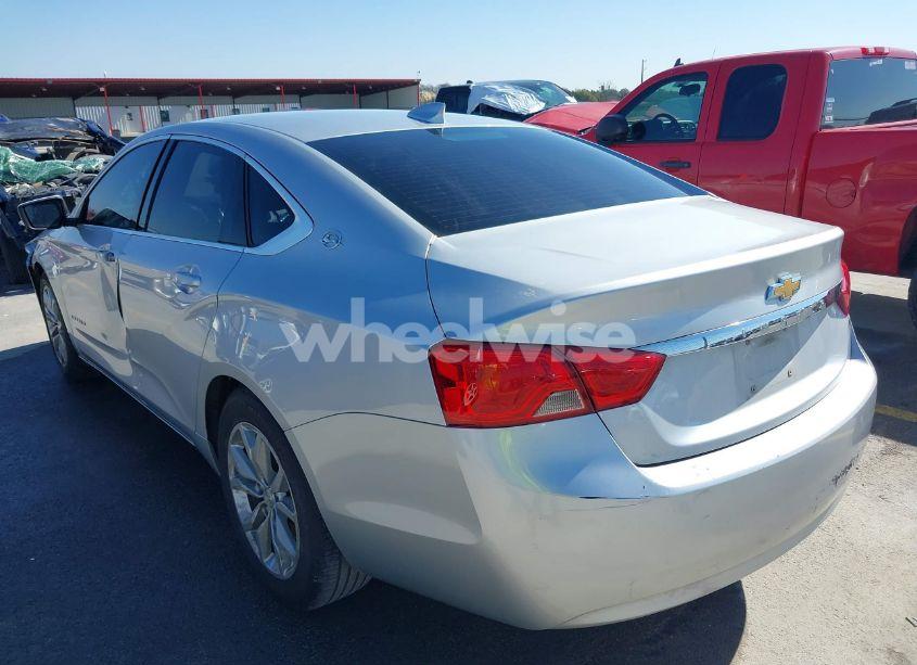 Photo 3 of 2017 Chevrolet Impala 1LT (VIN 2G1105SA9H9134541)
