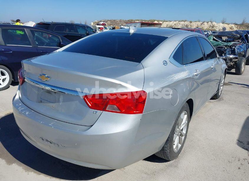 Photo 4 of 2017 Chevrolet Impala 1LT (VIN 2G1105SA9H9134541)