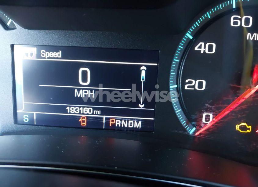 Photo 16 of 2017 Chevrolet Impala 1LT (VIN 2G1105SA9H9167877)