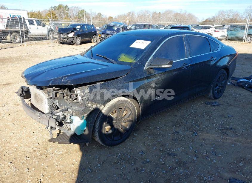 Photo 2 of 2017 Chevrolet Impala 1LT (VIN 2G1105SA9H9167877)