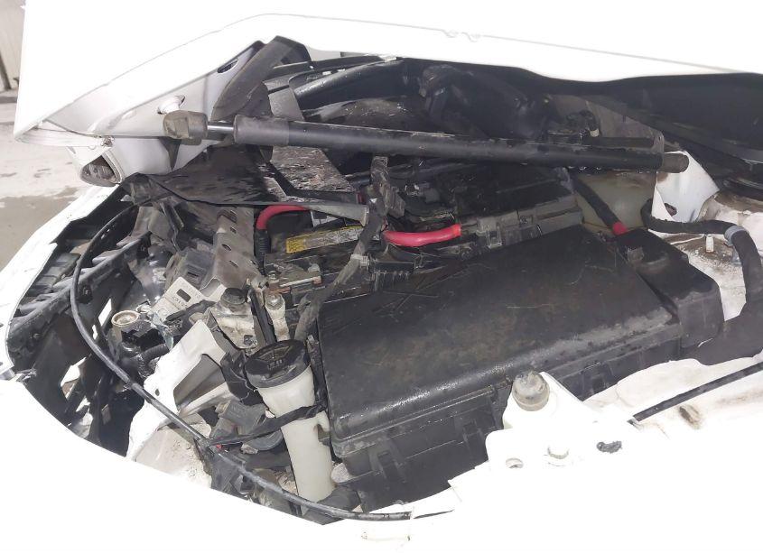 Photo 10 of 2017 Chevrolet Impala 1LT (VIN 2G1105SA9H9176031)