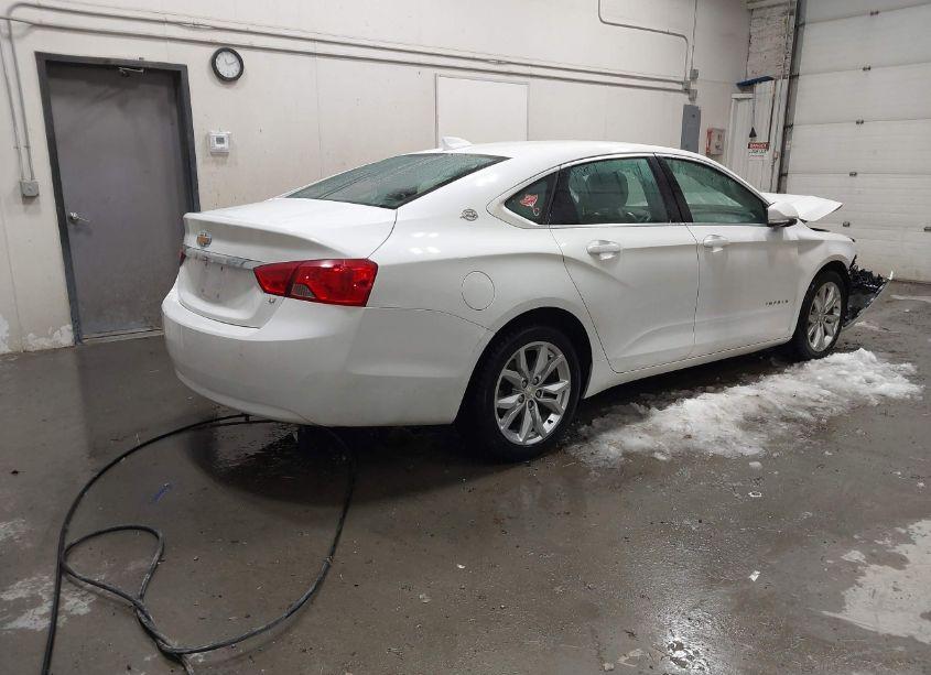 Photo 4 of 2017 Chevrolet Impala 1LT (VIN 2G1105SA9H9176031)