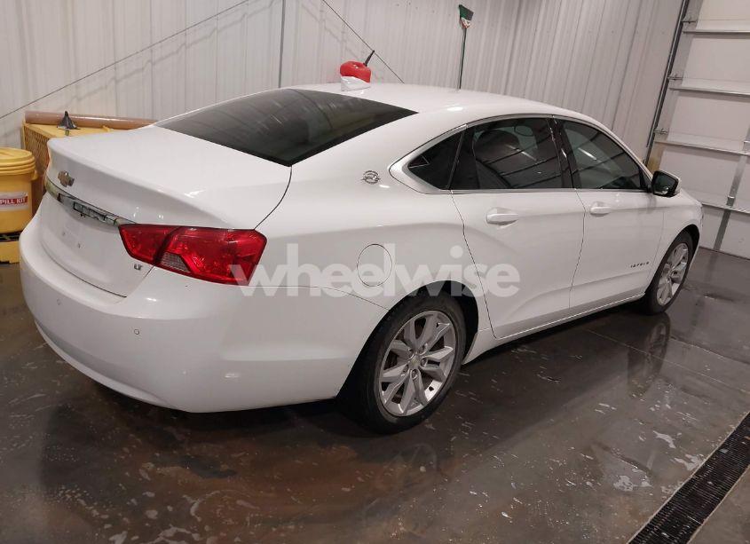 Photo 4 of 2016 Chevrolet Impala 1LT (VIN 2G1105SAXG9185934)