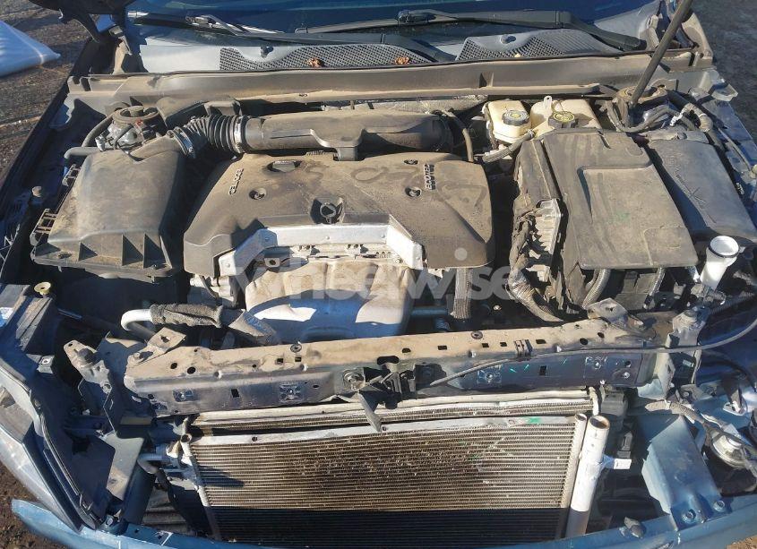 Photo 10 of 2017 Chevrolet Impala 1LT (VIN 2G1105SAXH9114203)