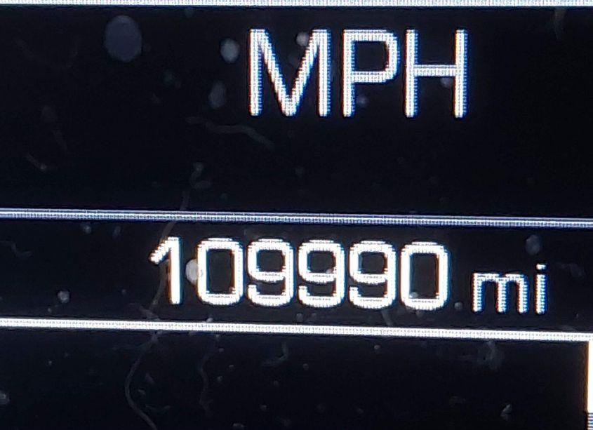 Photo 15 of 2017 Chevrolet Impala 1LT (VIN 2G1105SAXH9135441)