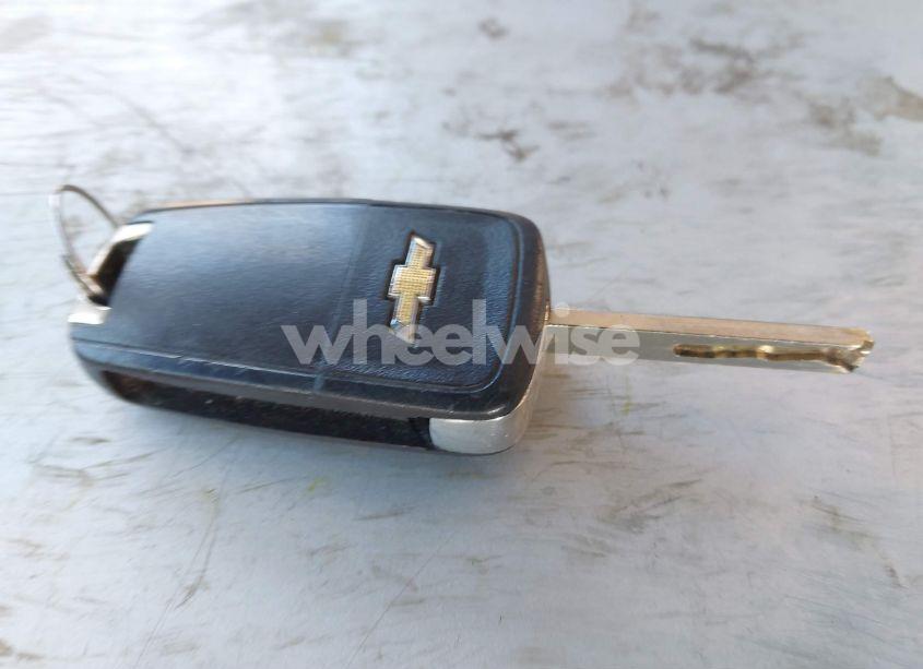 Photo 11 of 2017 Chevrolet Impala 1LT (VIN 2G1105SAXH9168794)