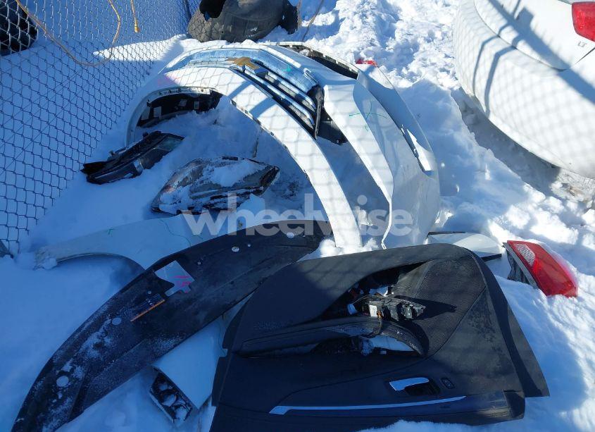 Photo 12 of 2017 Chevrolet Impala 1LT (VIN 2G1105SAXH9168794)