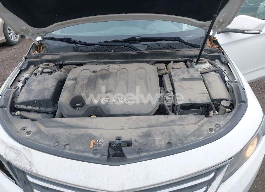 Photo 10 of 2016 Chevrolet Impala 2LT (VIN 2G1115S30G9127121)