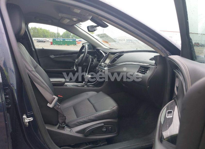 Photo 5 of 2016 Chevrolet Impala 2LT (VIN 2G1115S30G9130262)