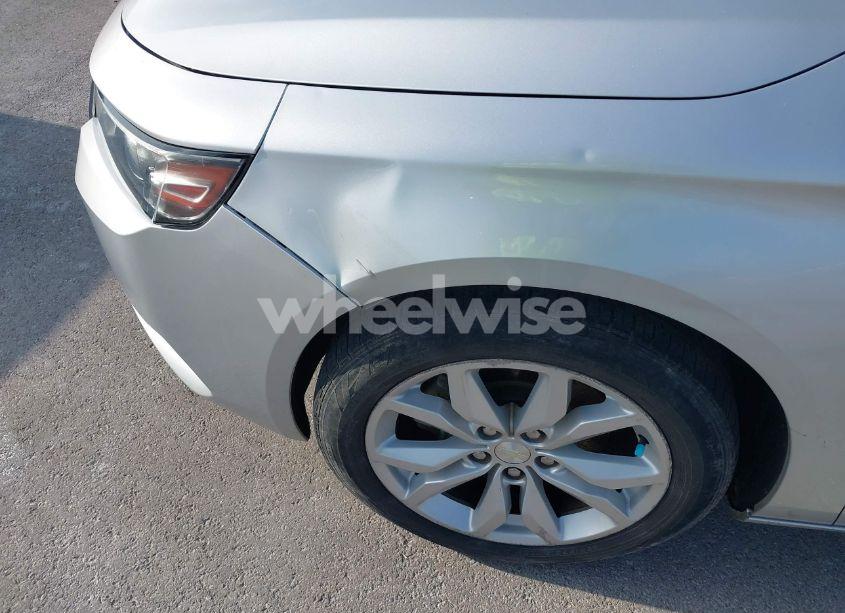 Photo 6 of 2016 Chevrolet Impala 2LT (VIN 2G1115S31G9191006)