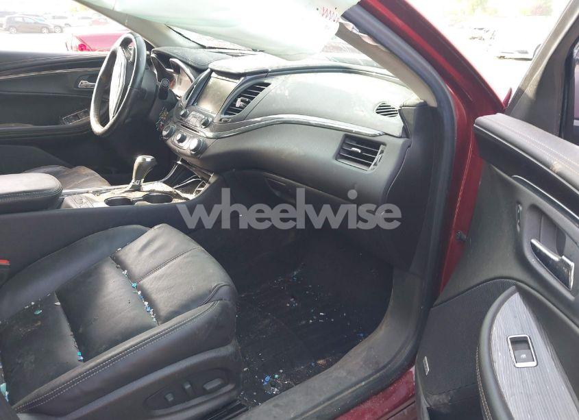 Photo 5 of 2016 Chevrolet Impala 2LT (VIN 2G1115S31G9208287)