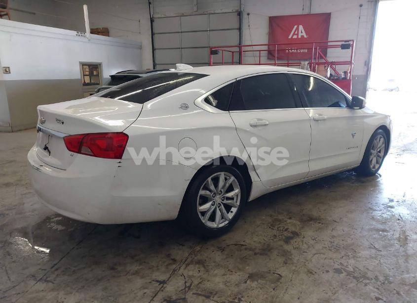 Photo 4 of 2016 Chevrolet Impala 2LT (VIN 2G1115S32G9126696)