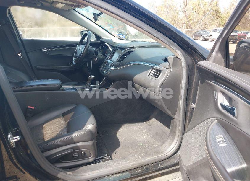 Photo 5 of 2016 Chevrolet Impala 2LT (VIN 2G1115S33G9123130)