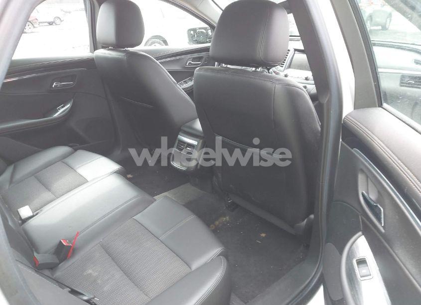 Photo 8 of 2016 Chevrolet Impala 2LT (VIN 2G1115S33G9157164)