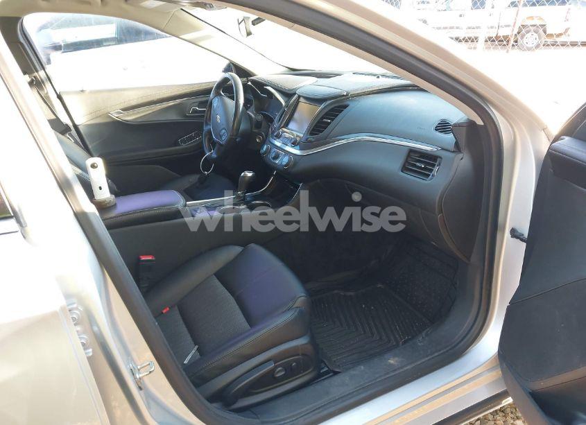 Photo 5 of 2016 Chevrolet Impala 2LT (VIN 2G1115S35G9103932)