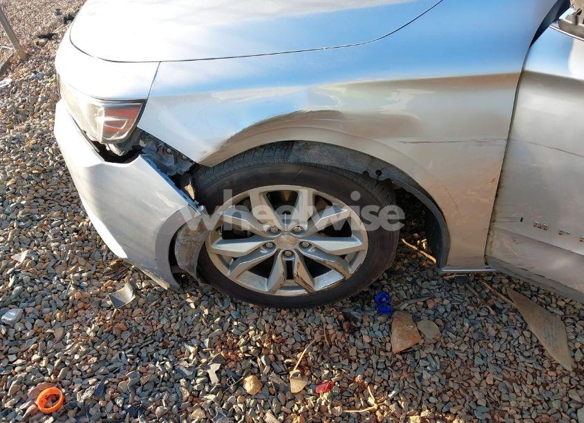 Photo 6 of 2016 Chevrolet Impala 2LT (VIN 2G1115S35G9103932)